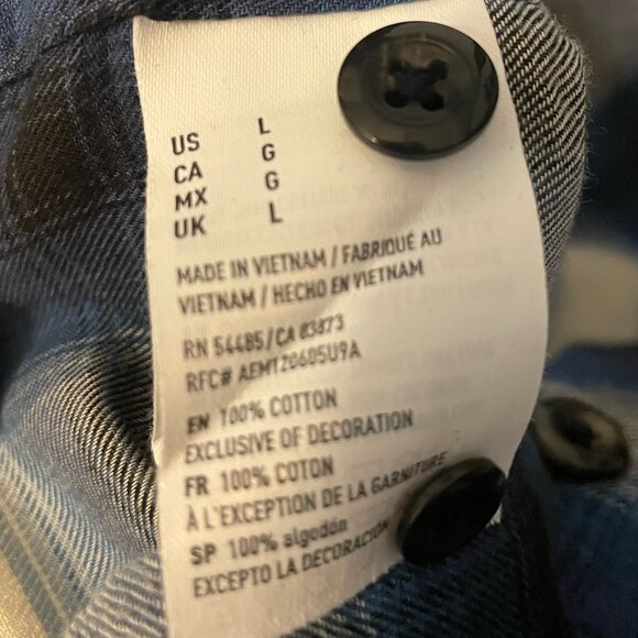 American Eagle Men's Plaid Classic Fit Shirt - Picture 4 of 5